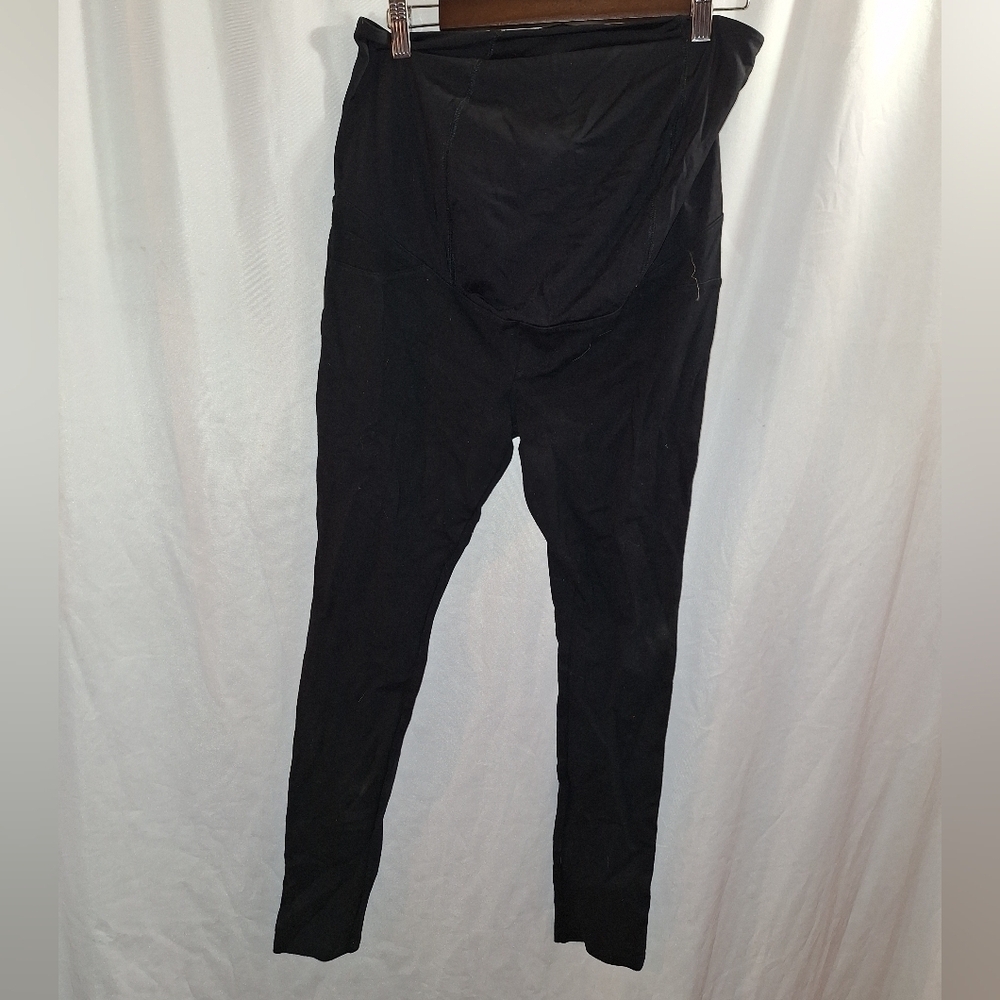 Isabel black maternity pants size medium